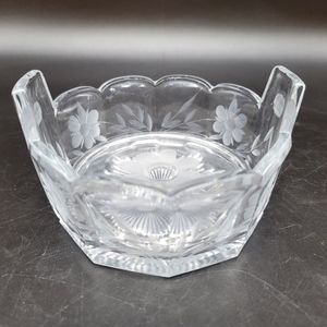 Vintage Etched Glass‎ Clear Dish With Incert and raised handles. Excellent